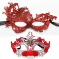 Conjunto de máscaras de carnaval, antifaces de encaje rojo y purpurina con cintas para fiestas. - Corona fénix - juego plata y rojo