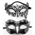 Ensemble de masques de bal, filigrane en metal elegant et masques de fete pailletes pour couples. - Set Strass Unique Jazz / Noir Argent