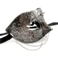 Retro Punk silberne Halbgesicht Maske mit Ketten und Nieten für Halloween Kostümparty. - Prinz-Punk - Silber