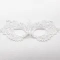 Masque de bal en dentelle blanche, loup demi-visage délicat pour déguisement de fête. - Style Pointu / Blanc