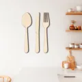 Detalle arte pared cocina cubiertos madera, cuchara cuchillo tenedor decoracion hogar. - S / MZ182A: veteado de arce