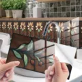 Vista dettagliata adesivo per piastrelle stile retro smaltato, decorazione murale adesiva per cucina. - KIT131 / Pellicola di cristallo, confezione da 12