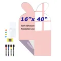 Detailansicht des rosa Hasen Magnet-Whiteboard-Aufklebers mit Stiften und Pins, wiederverwendbar. - Größe S / Modell B Hellrosa