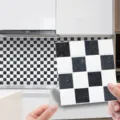 Αυτοκόλλητο πλακιδίων μωσαϊκού 3D ασπρόμαυρο, γυαλιστερό αυτοκόλλητο για κουζίνα και μπάνιο. - MSC126
