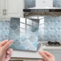 Vue en détail de l'adhésif de carrelage 3D lotus carré avec film cristal pour mur. - 15*15cm Paquet de 10 Pièces / DJ039