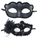 Zwarte masker set voor verkleedpartij, elegante kant en veren feestmaskers voor halloween. - Matte Vlinder Met Pailletten Zijbloem Lelie