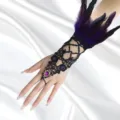 Bracelet de main en dentelle noire gothique et plumes avec strass violets pour fête d'Halloween - Style Plume Violette