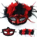 Rood en zwart Venetiaans masker met veren en pailletten voor feestelijk kostuum variant - Zwart Rood