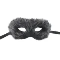 Flauschige schwarz-weiße Halbgesicht Fuchs Maske für Halloween Maskenball Kostüm Requisite - Schwarz Weiß