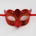 Rood gegalvaniseerd masker Venetiaans halfgezicht masker voor Halloween feest verkleedpartij. - Vlinder Geschilderd - Rood Paars