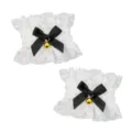 Witte kantarmband met zwarte strik en gouden bel, perfect voor verkleedpartijen. - Wit Kant Zwarte Strik