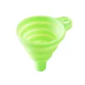 Embudo de silicona plegable en verde claro, herramienta de cocina portátil para aceite y líquidos. - Verde