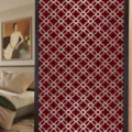 Decoratieve geometrische raamfolie, rode en zilveren privacy sticker voor thuisgebruik. - BL389