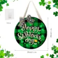 Plaque suspendue en bois de la Saint-Patrick, déco de porte à carreaux verts et trèfles. - Style MZ743 (Saint-Patrick) / Modèle avec boîtier à piles