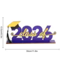 2026 Decorazione da tavola in legno per festa di laurea diploma segno decor 30x13.5cm - BT364: modello C blu (su pannello KT)