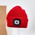 Berretto LED rosso con luce integrata, cappello in maglia calda per pesca notturna e passeggiate. - Rosso