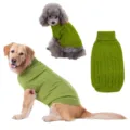 Détail de pull pour chien en tricot torsadé vert avec col roulé et vue portée. - Vert Fruit
