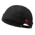 Cappello docker nero senza tesa con ricamo a cuore rosso, berretto marinaro vintage. - M(56-58cm) / Nero