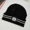 Schwarze LED Mütze USB Wiederaufladbare Winter Warme Strickmütze mit integrierter Stirnlampe - Schwarz Zwei Streifen