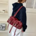 Retro large capacity motorcycle shoulder bag for women, stylish PU leather underarm handbag. - Red