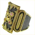 Squisito anello scudo greco romano, placcato oro bicolore con dettagli in rubino e diamante. - n.5 / Bicolore Rosso Porpora