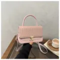 Borsa a tracolla rosa intrecciata chic ed elegante borsa casual con pratico manico superiore - Rosa