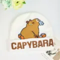 Süße Capybara Strickmütze für den Winter, kuschelige warme Jacquard Mütze mit Tiermotiv. - Einheitsgröße / Capybara Jacquard - 4 Kaki / Weiß