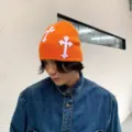 Bonnet tricoté streetwear unisexe avec écussons croix blancs, bonnet chaud d'hiver. - Bonnet en tricot à trois croix - Orange