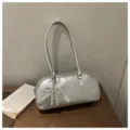 Bolso de hombro plateado para mujer, bolso baguette de cuero encerado retro con lazo de perlas. - Plata (Con Colgante)