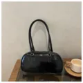 Bolso baguette de charol negro, elegante bolso Boston retro para mujeres con estilo. - Negro sin Colgante
