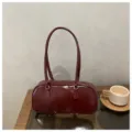 Bolso de hombro vintage de cuero encerado rojo vino baguette para mujer diseño elegante. - Rojo Sin Colgante