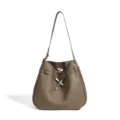 2026 Nuevo bolso cubo de cuero genuino, bolso bandolera minimalista para mujer, gran capacidad. - Gris elefante