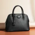 Sac a main d'epaule classique en cuir véritable de forme dome pour femmes élégantes - Noir