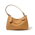 Bolso de hombro de piel de vacuno camello, elegante bolso de almohada para mujer con estilo. - Hebilla Magnética Oculta / Color Miel