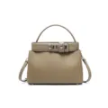 Sac à main élégant en cuir véritable avec détails de rivets métalliques pour femmes. - Kaki
