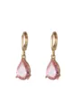 Orecchini pendenti dorati con luminoso zircone rosa a goccia dal design elegante. - Orecchini rosa