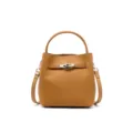Sac Seau en Cuir Camel, Élégant Sac à Bandoulière avec Fermoir Métallique Variante - Couleur caramel