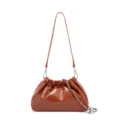 Borsa a tracolla pieghettata in pelle verniciata marrone stile nuvola con catena per donna. - Arancione Zucca