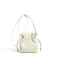 Mini bolso cubo de piel con cordón, elegante bolso cruzado de nube blanca para mujer. - Blanco Roto