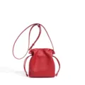 Borsa a secchiello mini in pelle rossa, elegante borsa a tracolla morbida borsa a nuvola. - Rosso rosa
