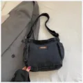 Casual minimalista τσάντα ώμου από denim, ευέλικτη γυναικεία τσάντα χιαστί με τσέπες. - Μαύρο (Χωρίς Μενταγιόν)