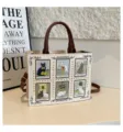 Bolso tote retro bordado gato remaches, elegante diseño bicolor con estampados tarot. - Blanco Roto