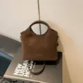 Καφέ δερμάτινη τσάντα bucket για γυναίκες, κομψή τσάντα χειρός και casual χιαστί. - Καφέ Χωρίς Μενταγιόν