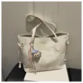 Canvas tote bag with cute bear charm, stylish color block shoulder bag for daily use. - With Charm / Off White
