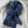 Suave y mullida bufanda de punto para mujer, acogedor calentador de cuello azul, ideal para el frío. - Azul