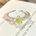 Anillo abierto de flor de esmalte verde dulce con perlas y circonita cúbica estilo ins. - Abierto Ajustable / Estilo De Flor De Esmalte Y Perla (JZ2392A)