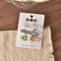 Set di tre simpatici fermagli per capelli autunnali con motivo scozzese e marmo. - Fermaglio per Capelli Grande Ondulato a Quadri Bianchi e Marroni (FJ911)