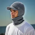 Herren Winter Strickmütze mit Ohrenklappen und Schal warme thermische graue Haube für kaltes Wetter - Einzelner Hut / Dunkelgrau