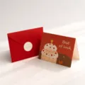 Set de tarjetas de felicitación de Año Nuevo con sobre rojo y diseño de pastel lindo. - Tarjeta Estilo D / 1 tarjeta de felicitación + 1 sobre + 1 pegatina