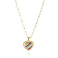 Collar de cadena con eslabones dorados y colgante de corazón arcoíris colorido, vista detallada. - Estilo de Corazón a Rayas de Arcoíris (NE0351)